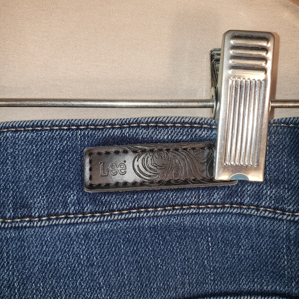 Lee Relaxed Fit Denim Blue Straight Leg Women's Jeans - 10 Short - Picture 4 of 6